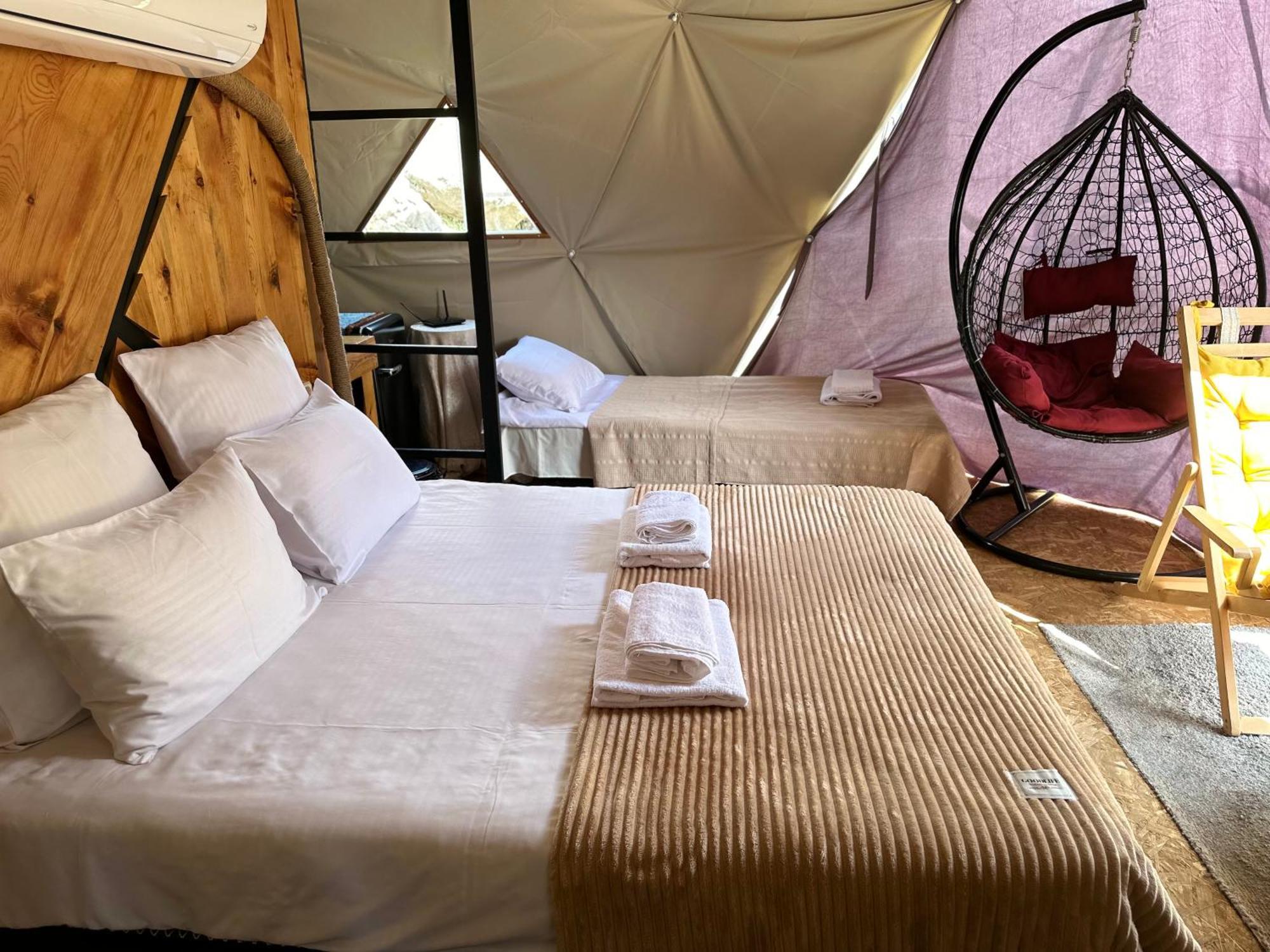Vardzia Glamping Exterior photo