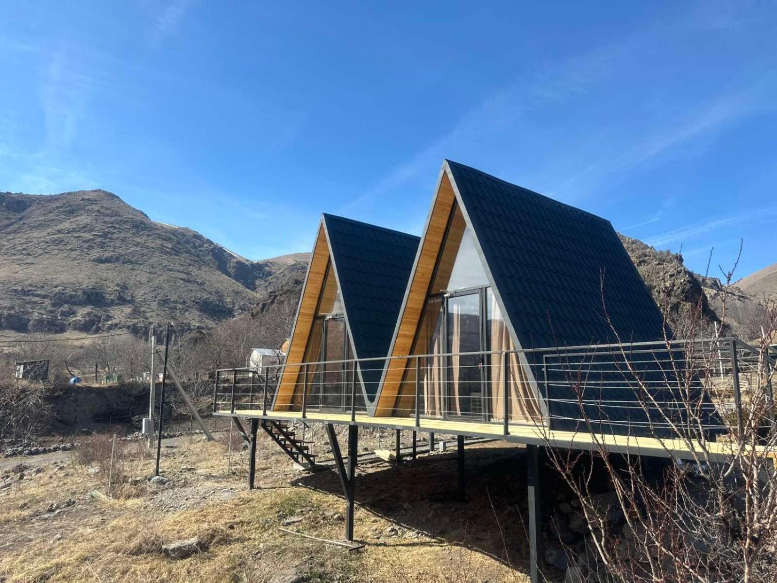Vardzia Glamping Exterior photo